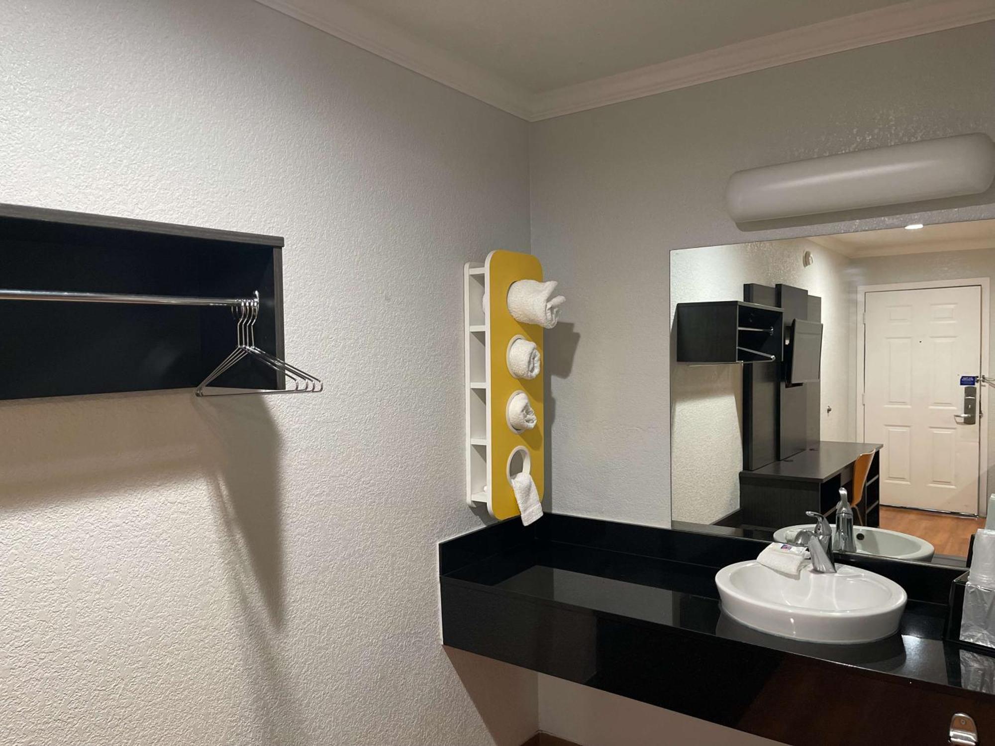 Motel 6 Sacramento, Ca - Downtown Ngoại thất bức ảnh