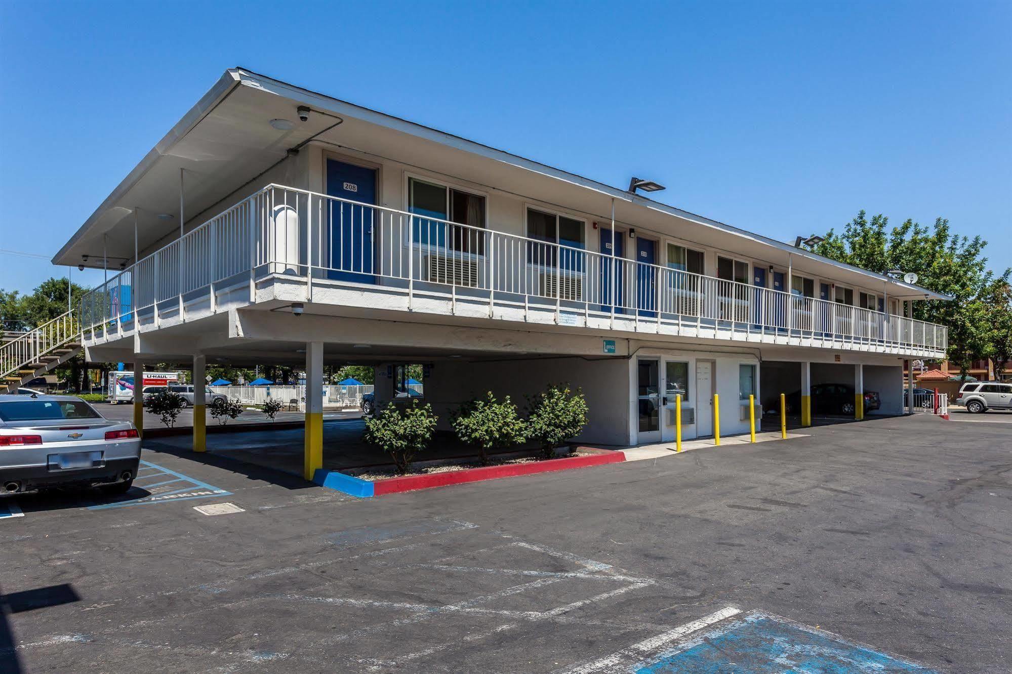Motel 6 Sacramento, Ca - Downtown Ngoại thất bức ảnh