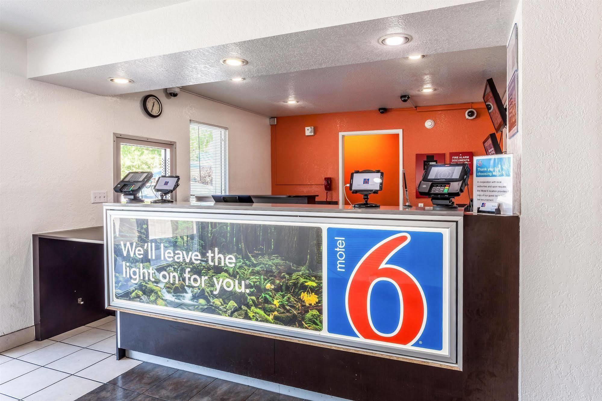 Motel 6 Sacramento, Ca - Downtown Ngoại thất bức ảnh