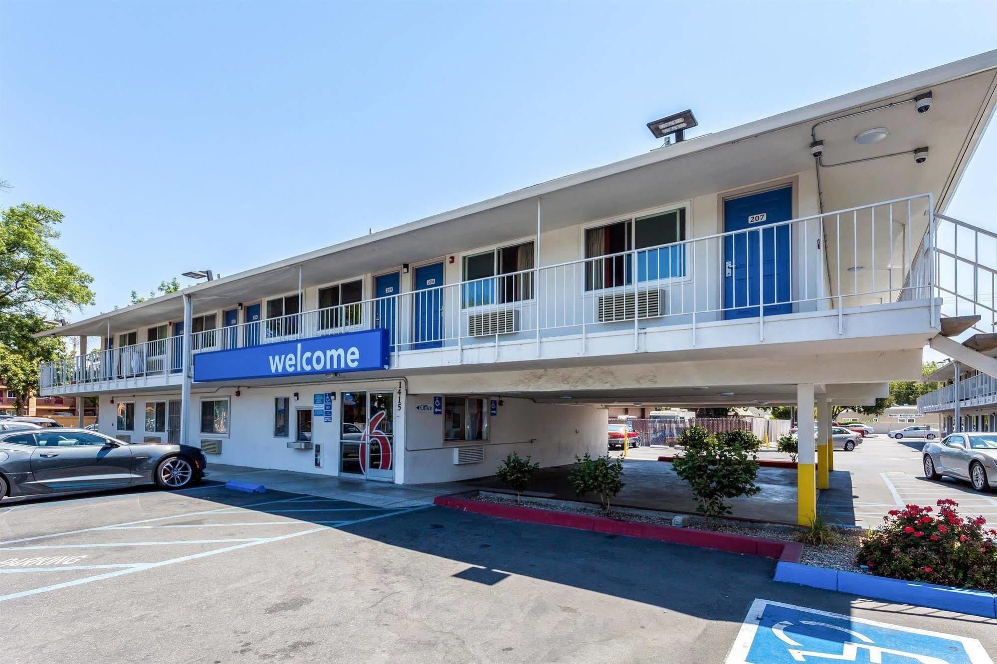 Motel 6 Sacramento, Ca - Downtown Ngoại thất bức ảnh