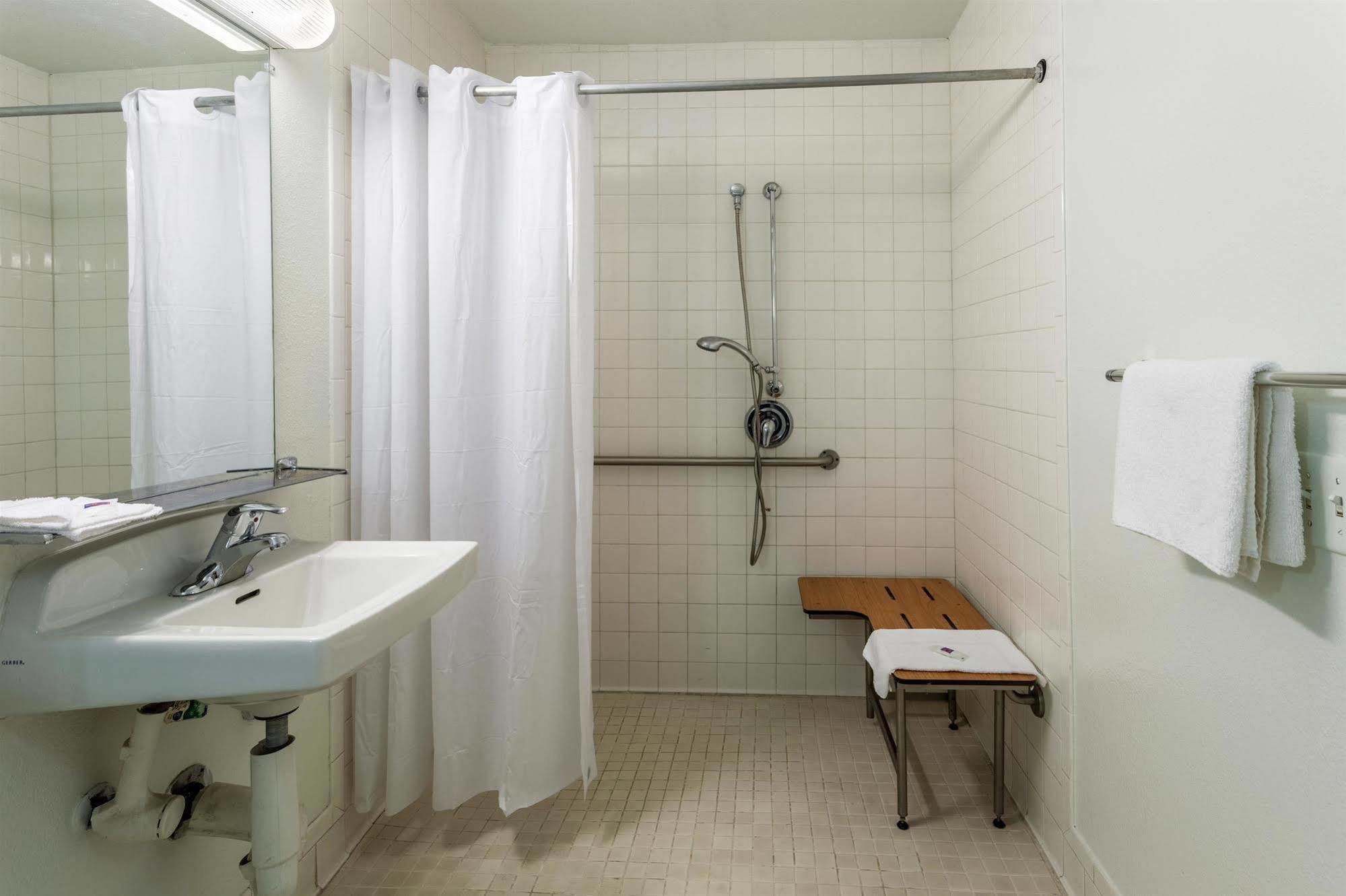 Motel 6 Sacramento, Ca - Downtown Ngoại thất bức ảnh