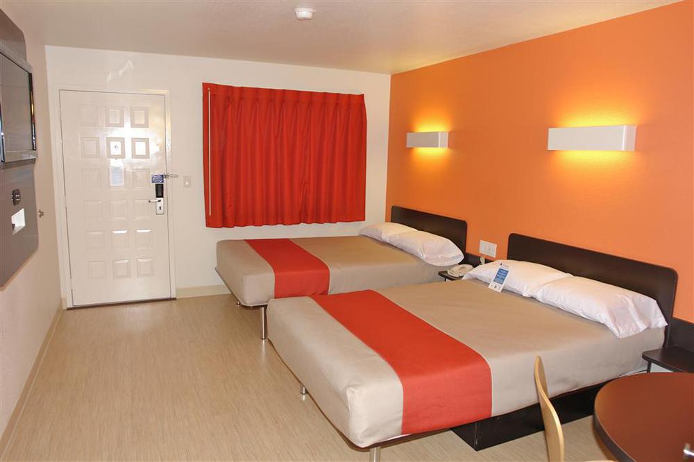 Motel 6 Sacramento, Ca - Downtown Phòng bức ảnh